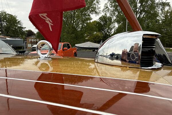 Jakey 18ft Chris Craft Yacht For Sale