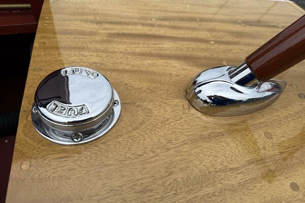 Jakey 18ft Chris Craft Yacht For Sale