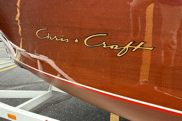 Jakey 18ft Chris Craft Yacht For Sale
