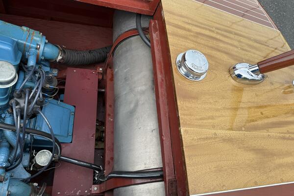 Jakey 18ft Chris Craft Yacht For Sale