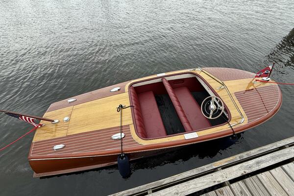 Jakey 18ft Chris Craft Yacht For Sale