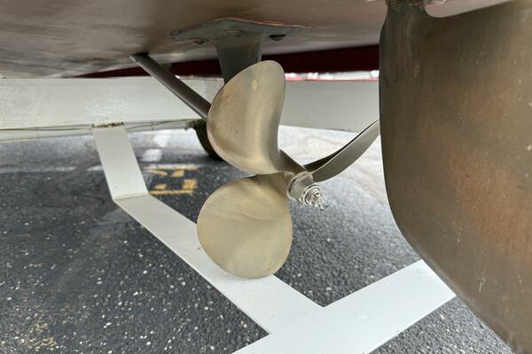 Jakey 18ft Chris Craft Yacht For Sale