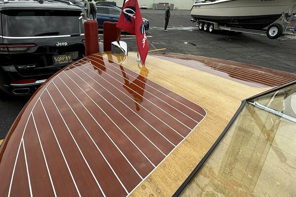 Jakey 18ft Chris Craft Yacht For Sale