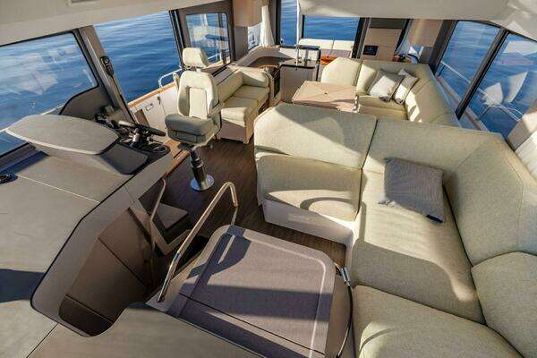 Nimbus 495 Flybridge Yacht For Sale