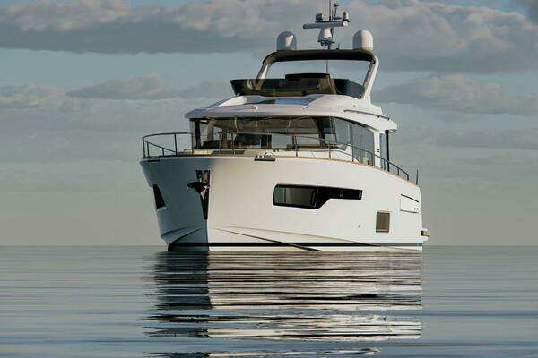 Nimbus 495 Flybridge Yacht For Sale