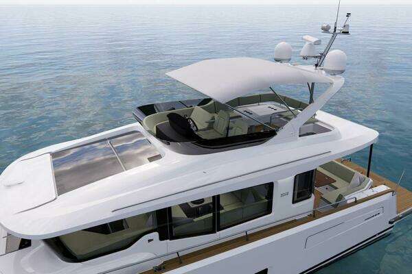 Nimbus 495 Flybridge Yacht For Sale