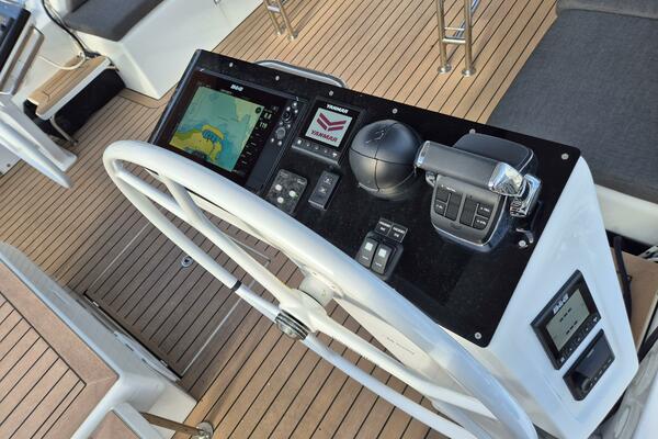VaVaVoom 51ft Hanse Yacht For Sale