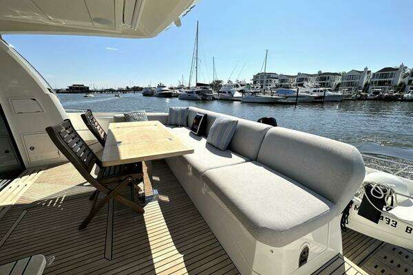 Prestige 59 Fly Yacht For Sale