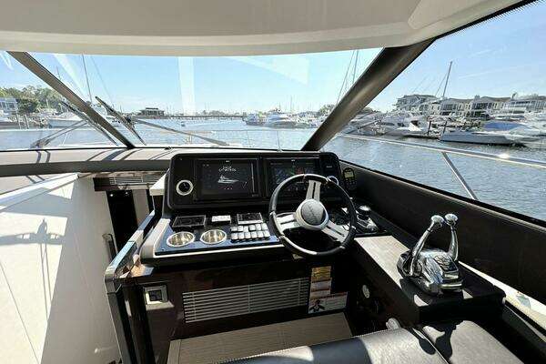 Prestige 59 Fly Yacht For Sale