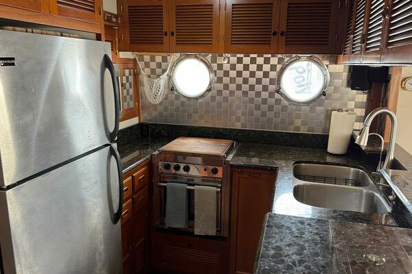 Great Escape 48ft Kadey Krogen Yacht For Sale