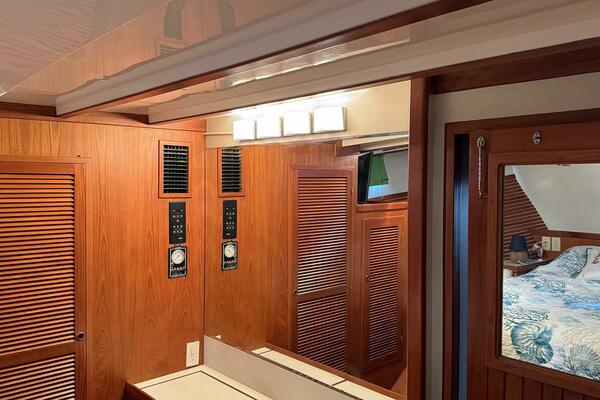 Great Escape 48ft Kadey Krogen Yacht For Sale