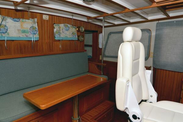 Great Escape 48ft Kadey Krogen Yacht For Sale