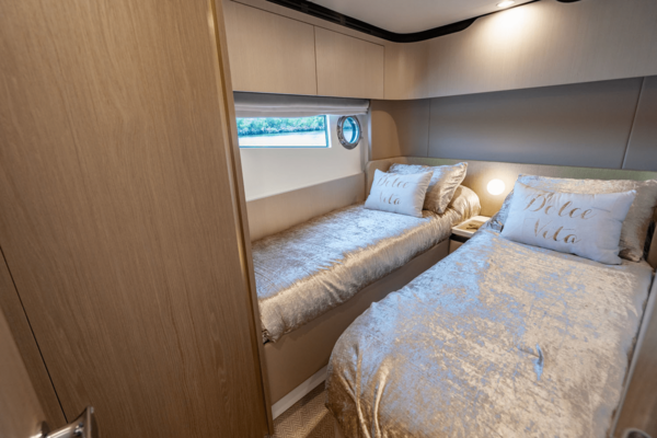 Azimut 60 FLY Yacht For Sale