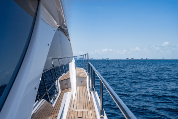 Azimut 60 FLY Yacht For Sale