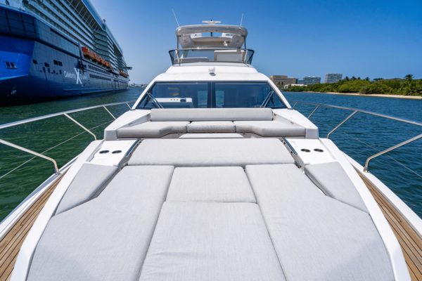 Azimut 60 FLY Yacht For Sale