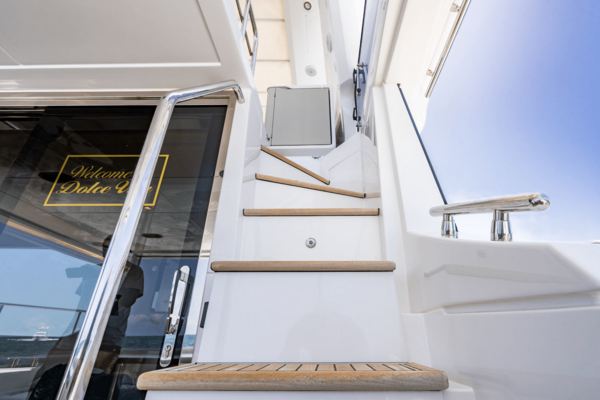 Azimut 60 FLY Yacht For Sale