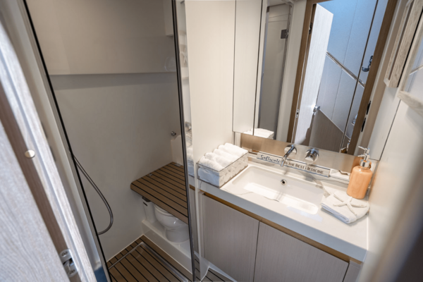 Azimut 60 FLY Yacht For Sale