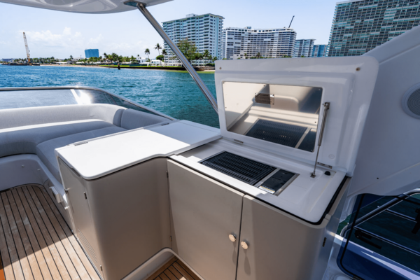 Azimut 60 FLY Yacht For Sale