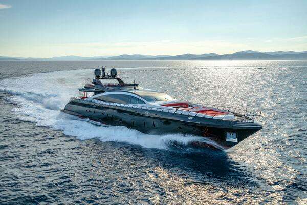 163-ft-Overmarine-2017-Mangusta 165 E-BLACK LEGEND-Golfe Juan France yacht for sale