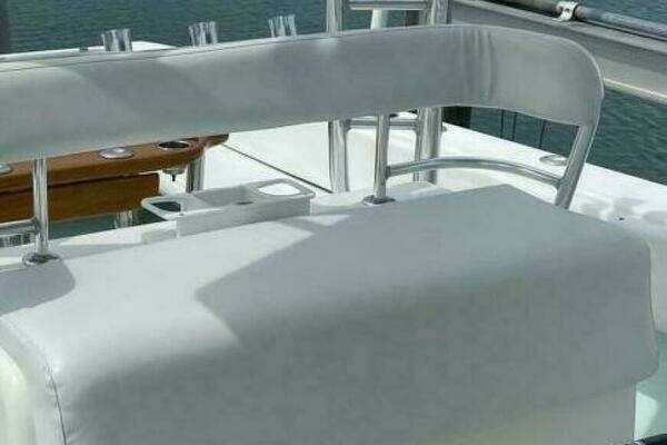 Contender 39 ST Yacht For Sale