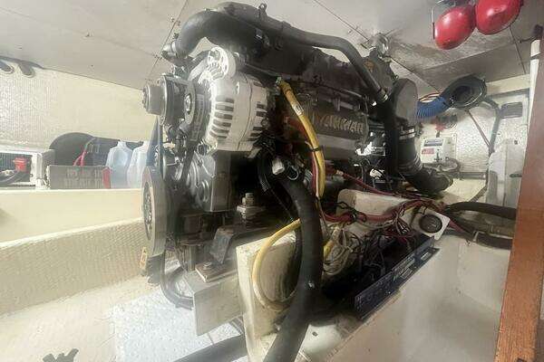 2001 Great Harbour 47