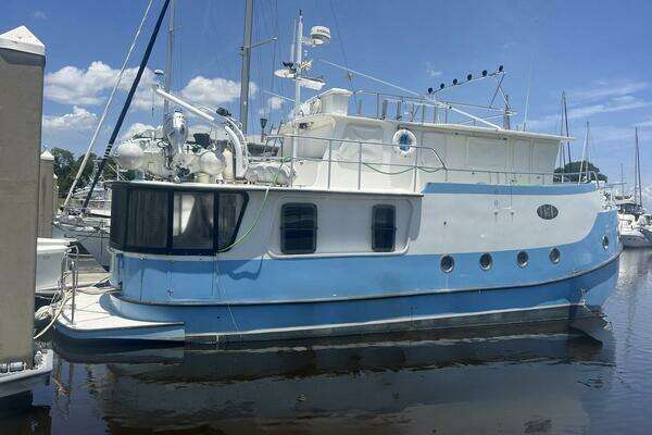 2001 Great Harbour 47