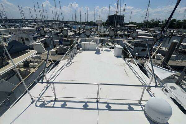 2001 Great Harbour 47