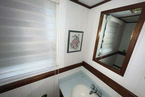 2001 Great Harbour 47