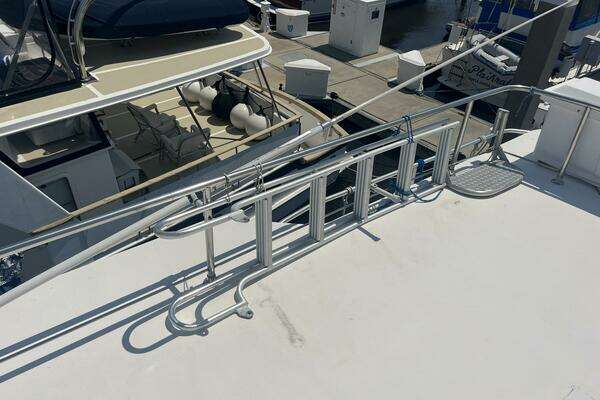 2001 Great Harbour 47