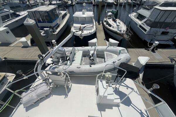 2001 Great Harbour 47