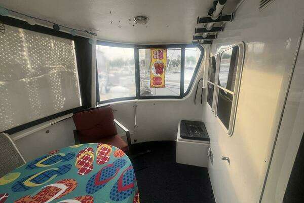 2001 Great Harbour 47