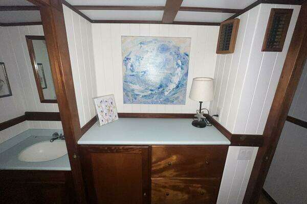 2001 Great Harbour 47