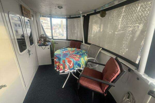 2001 Great Harbour 47