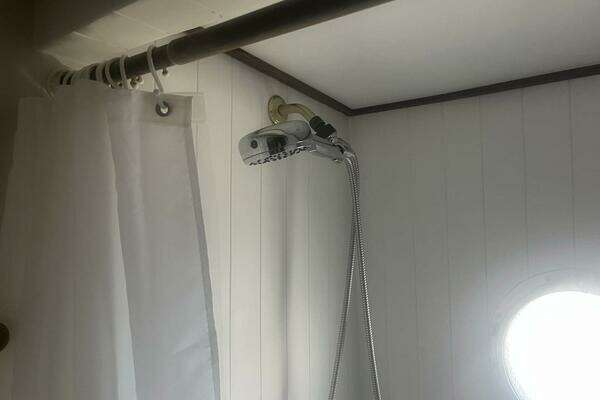 2001 Great Harbour 47