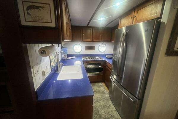 2001 Great Harbour 47