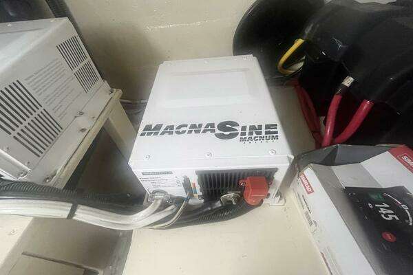 2001 Great Harbour 47