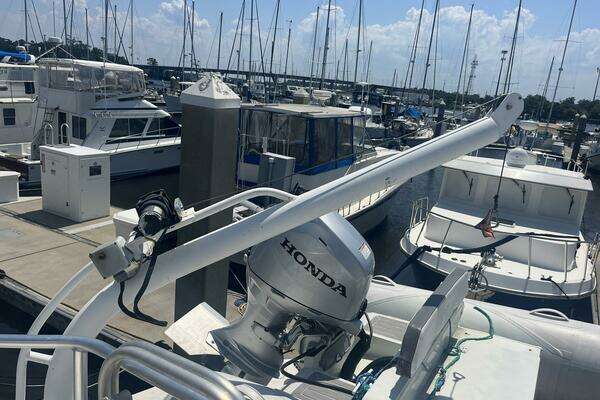 2001 Great Harbour 47