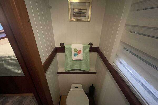 2001 Great Harbour 47