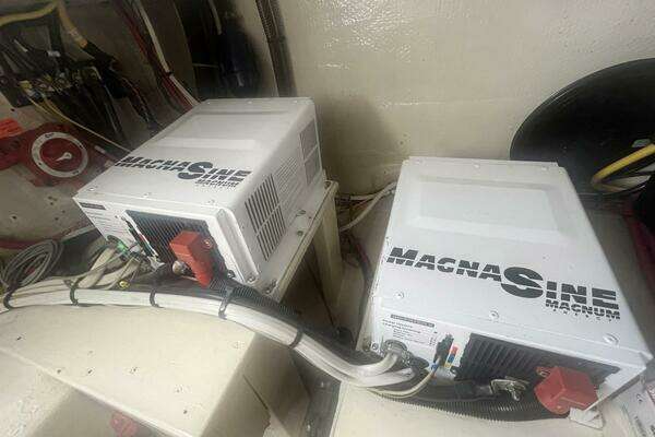 2001 Great Harbour 47