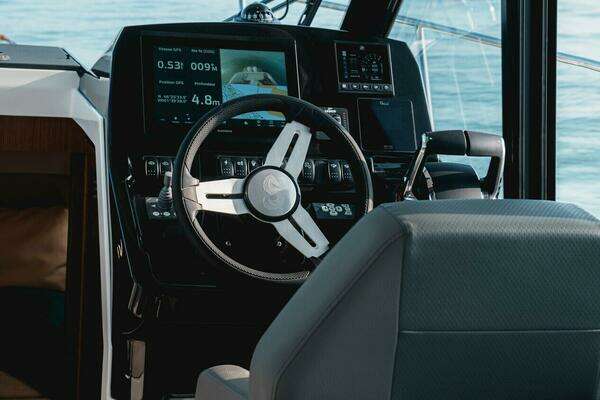 In Stock 27ft Beneteau Yacht For Sale