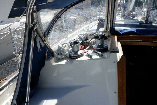Pacific Seacraft 40 Yacht For Sale