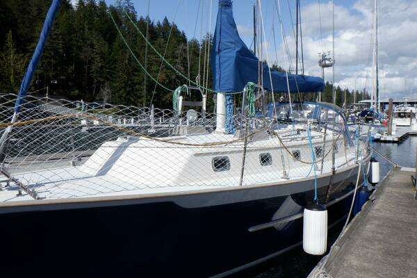 Pacific Seacraft 40 Yacht For Sale