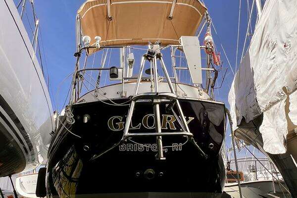 Photo of the 2001 Shannon 43 Cutter