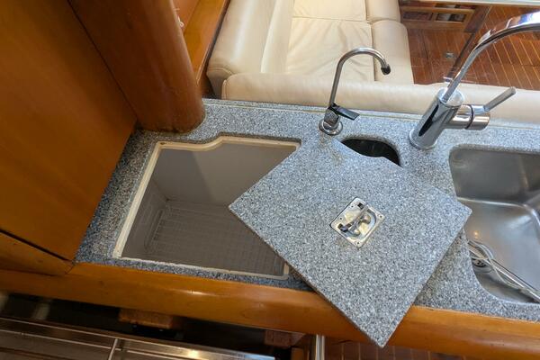 ANSWER 3 40ft Saga Yacht For Sale