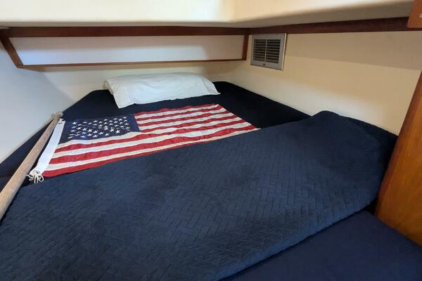 ANSWER 3 40ft Saga Yacht For Sale