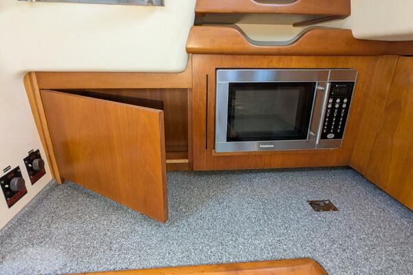 ANSWER 3 40ft Saga Yacht For Sale