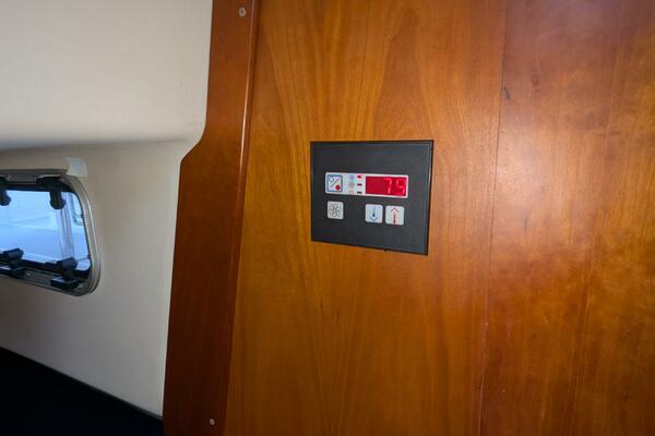 ANSWER 3 40ft Saga Yacht For Sale