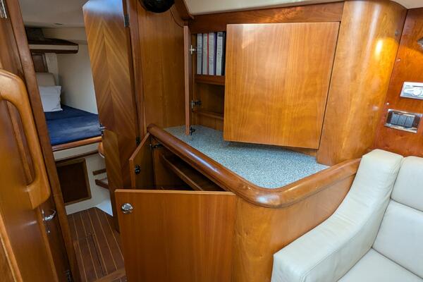 ANSWER 3 40ft Saga Yacht For Sale