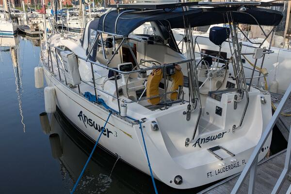 ANSWER 3 40ft Saga Yacht For Sale