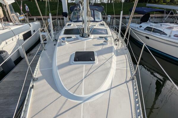 ANSWER 3 40ft Saga Yacht For Sale